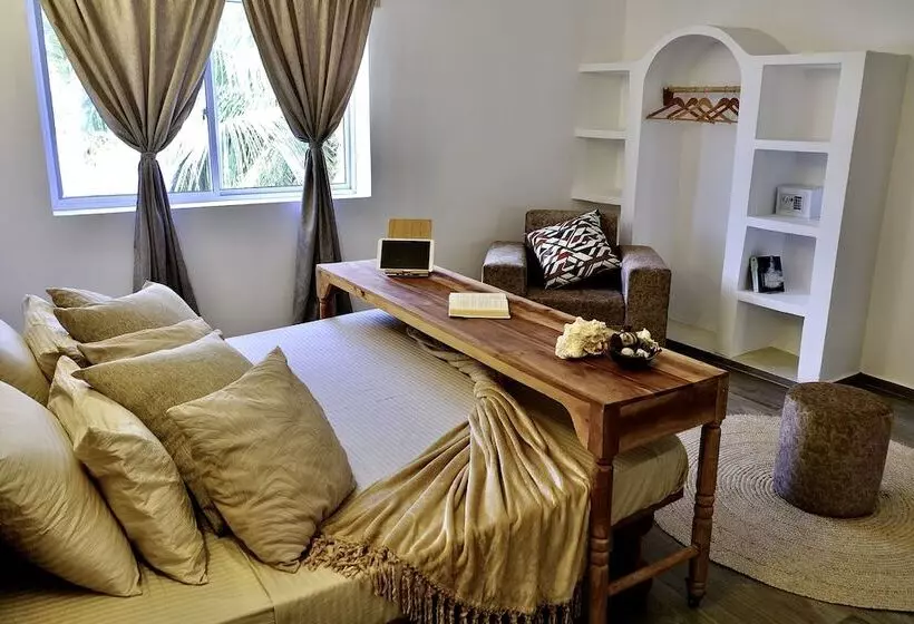 Aamiaismajoitus (B&B) Antares Villa