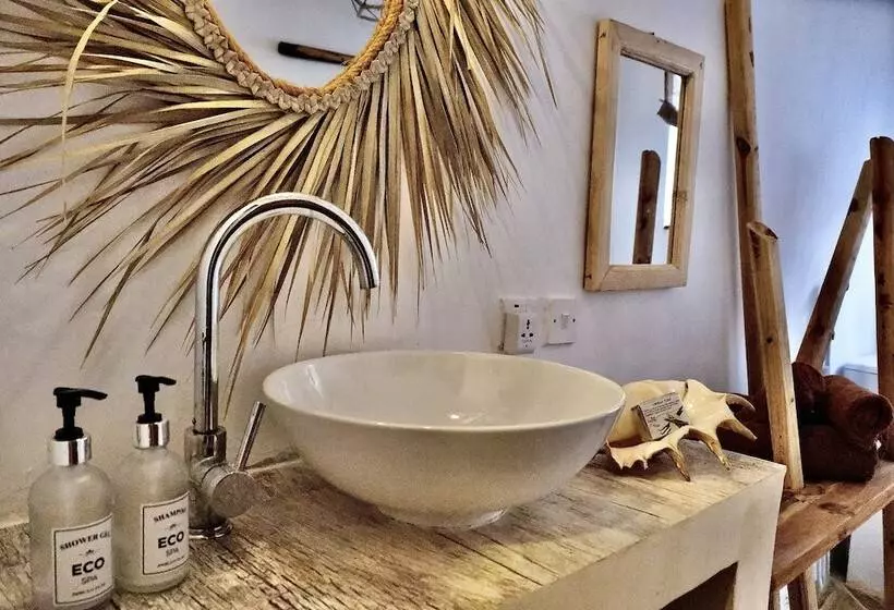 Aamiaismajoitus (B&B) Antares Villa