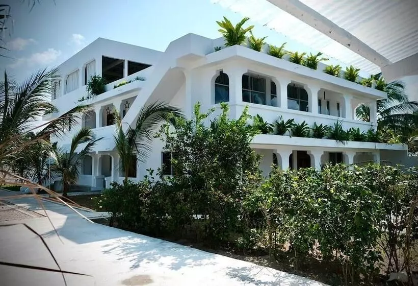 Aamiaismajoitus (B&B) Antares Villa