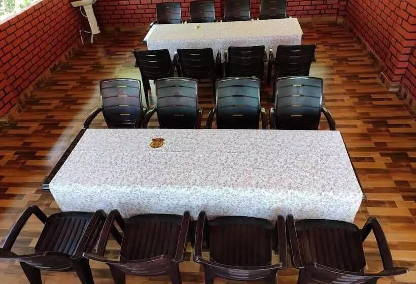 Aamiaismajoitus (B&B) Suggi Nature Resort Coorg