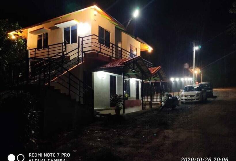 Bed and Breakfast Suggi Nature Resort Coorg