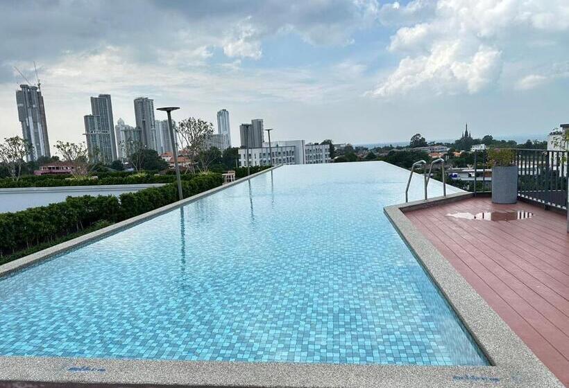 D Eco Pattaya Hotel By Aey