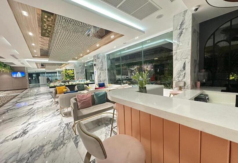 D Eco Pattaya Hotel By Aey