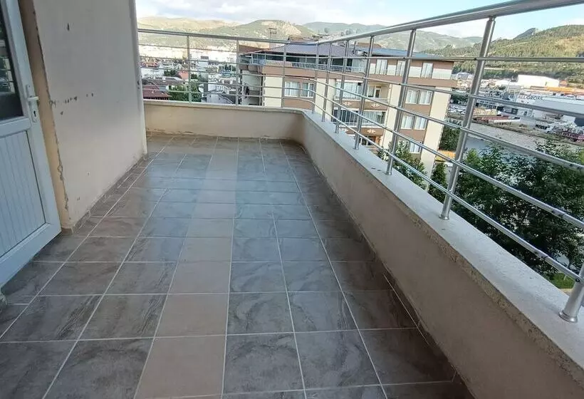 Gök Medusa Suites
