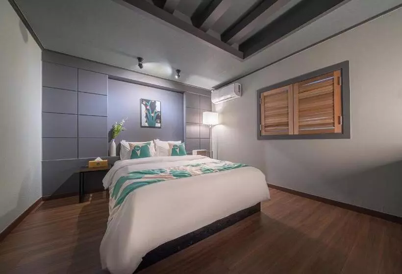 By Ths Valentine Hotel Incheon