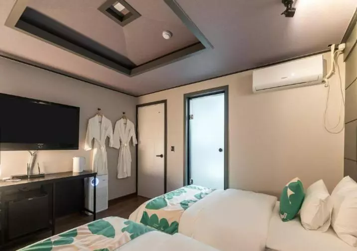 By Ths Valentine Hotel Incheon