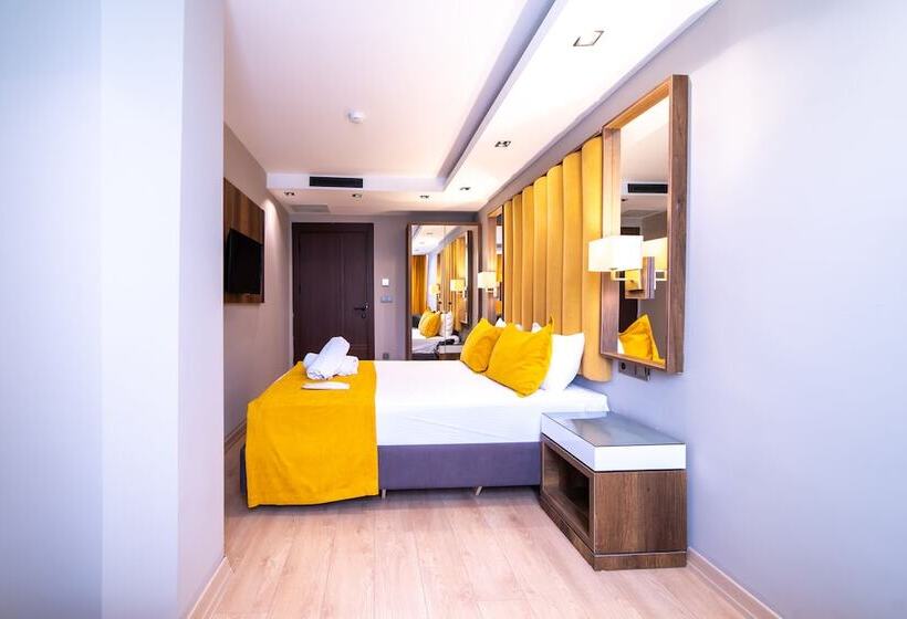 בית מלון כפרי Garden Room Suit