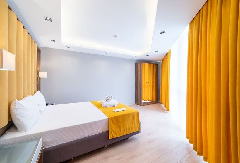 בית מלון כפרי Garden Room Suit