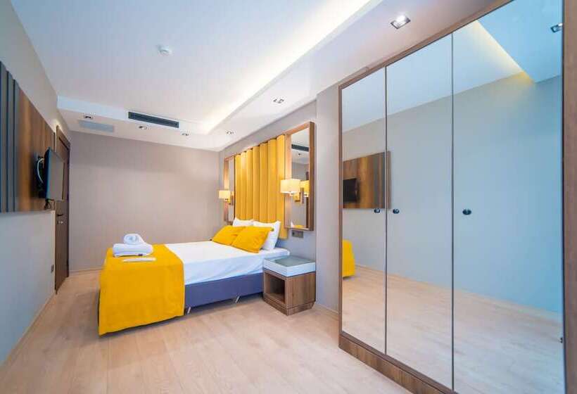 בית מלון כפרי Garden Room Suit