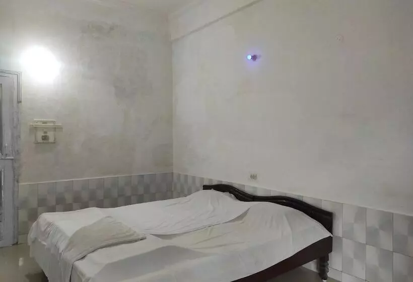 Hotelli Homecation Manas View Jungle Resort