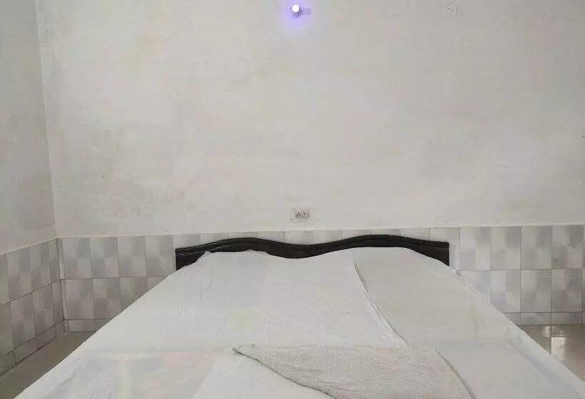 Hotelli Homecation Manas View Jungle Resort