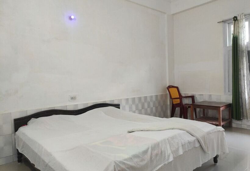 فندق Homecation Manas View Jungle Resort