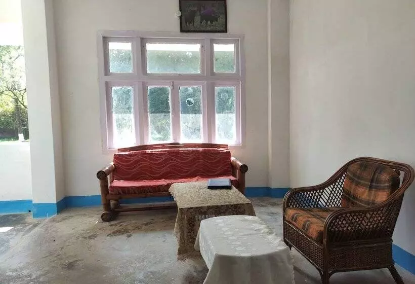 Hotelli Homecation Manas View Jungle Resort