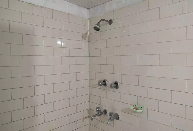 Hotelli Homecation Manas View Jungle Resort