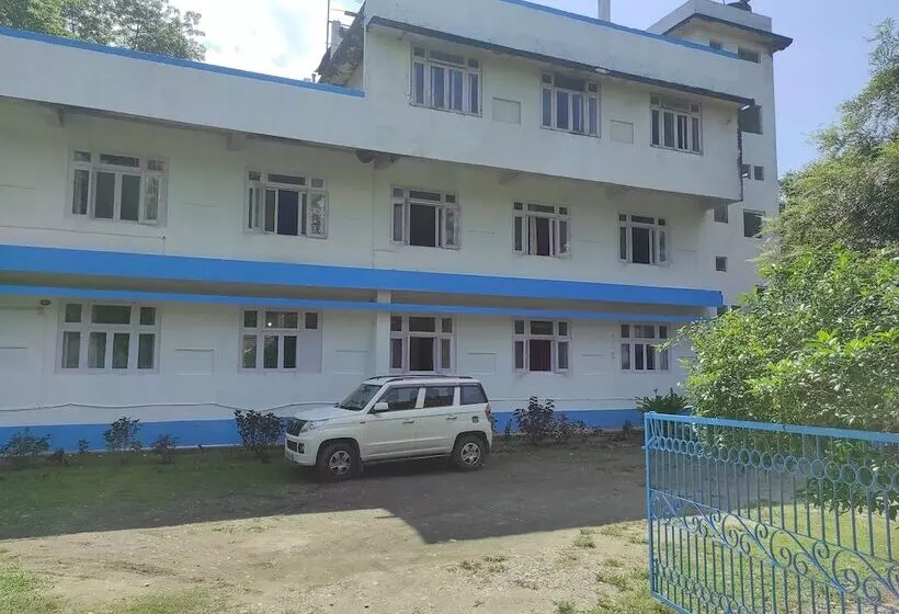 Hotelli Homecation Manas View Jungle Resort