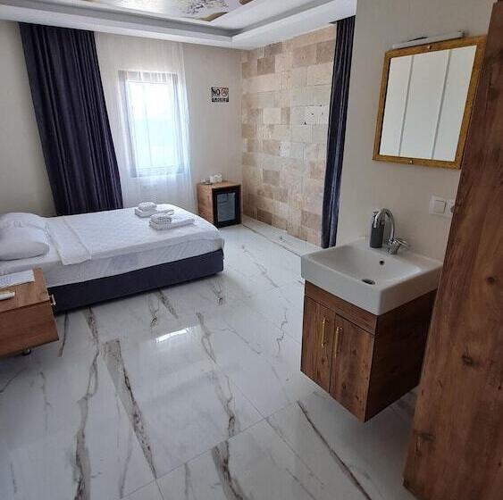 هتل My Beach Bi̇anco