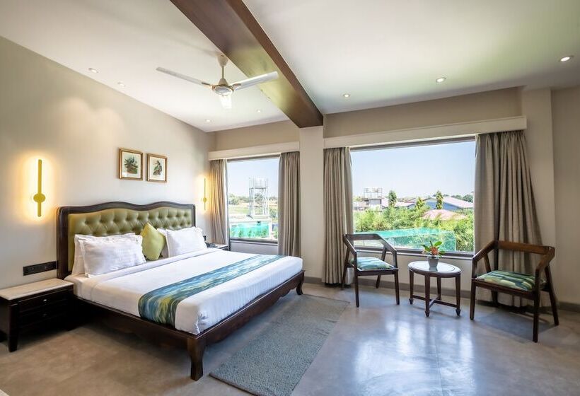 호텔 Parijat Lake Resort By Goldmark, Madhai  Satpura National Park