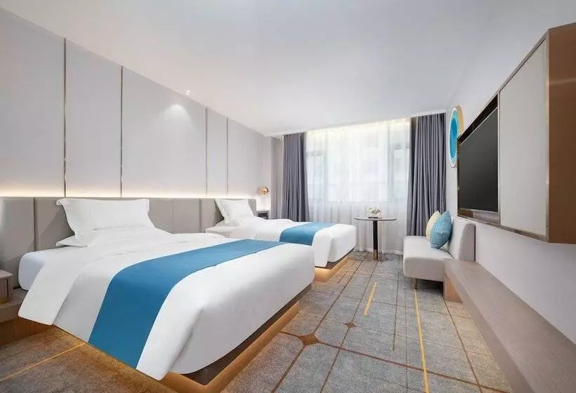 Hotelli Poltton International