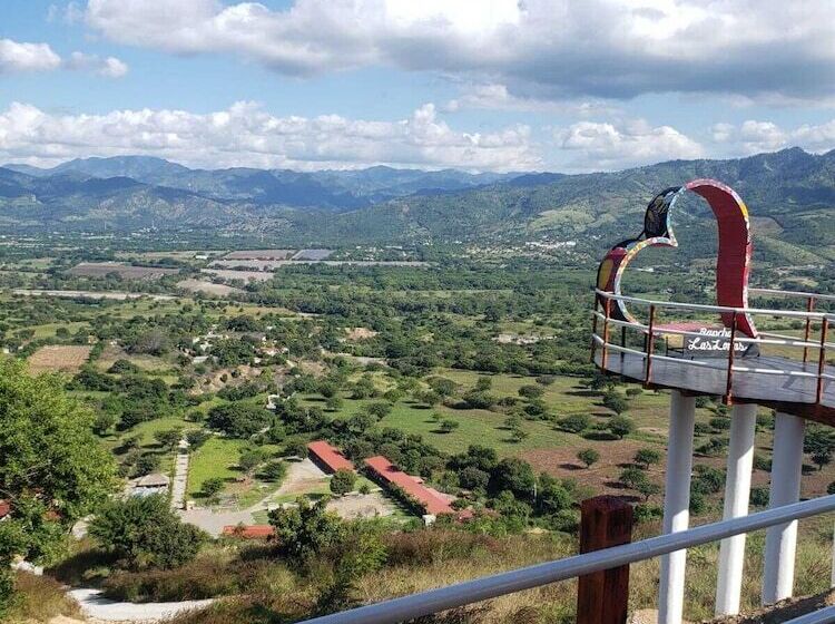 هتل Rancho Las Lomas