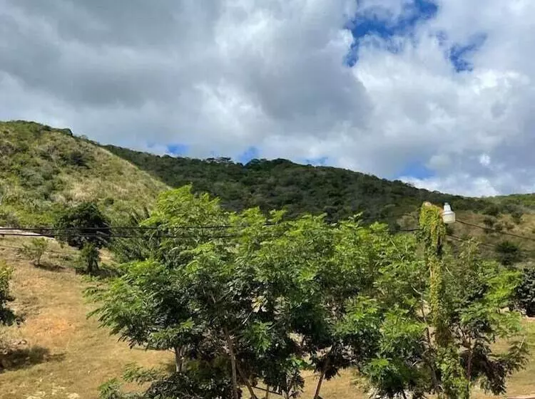 هتل Rancho Las Lomas