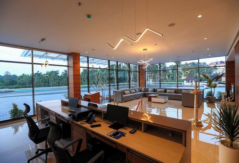 Hotel Saffron Wayanad