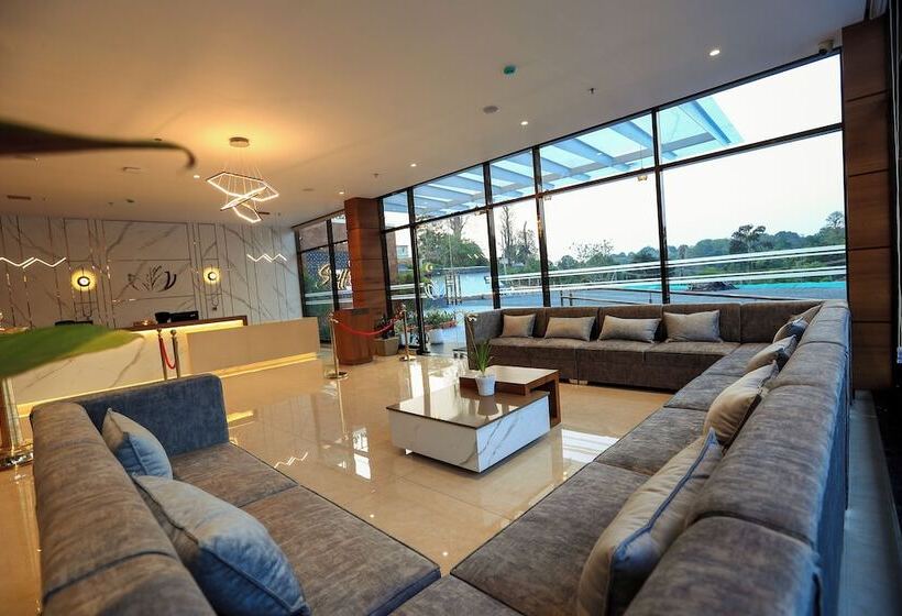 Hotel Saffron Wayanad