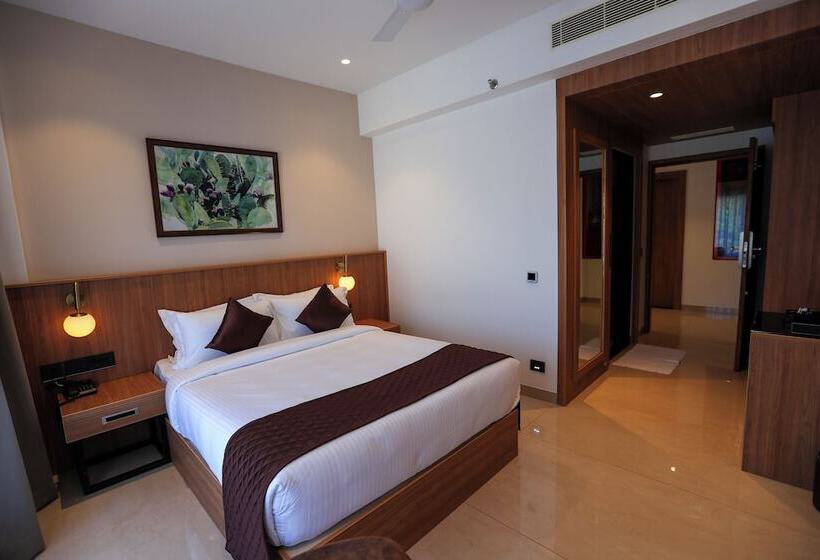 Hotel Saffron Wayanad