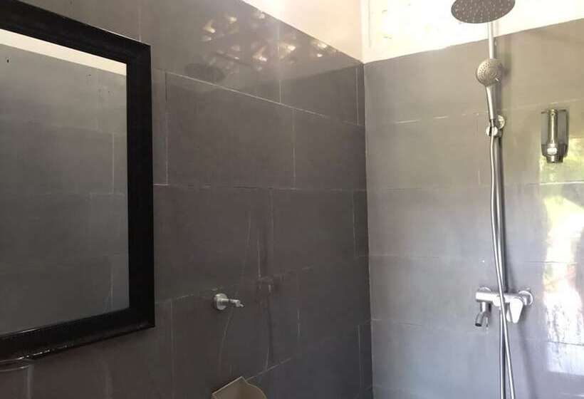 فندق Zanzibar Golden Star