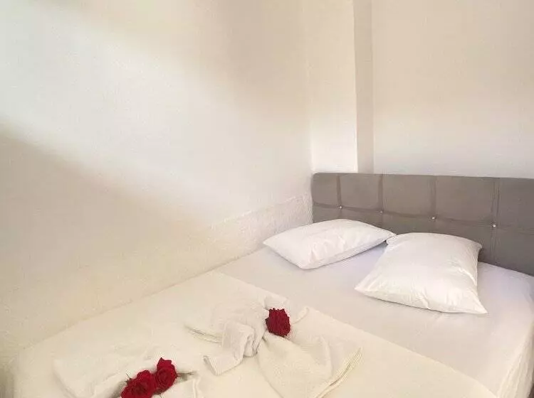 Sedef Pansiyon Apart Otel Sarkoy