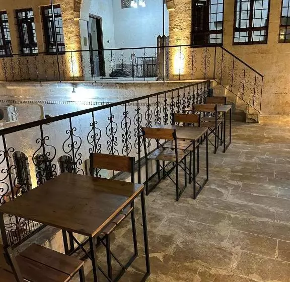 Sefer Tepe Otel
