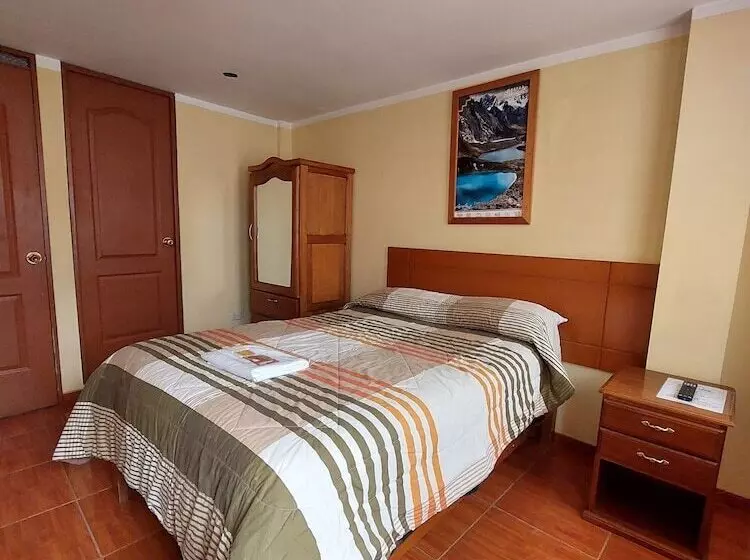 ベッドアンドブレックファースト Mariterra Host