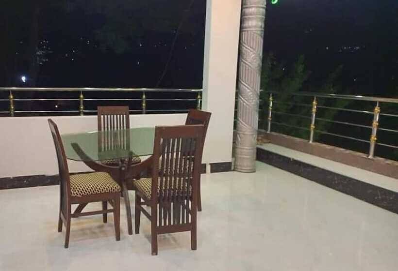 Blue Bell Hotel And Restaurant Balakot