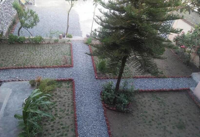 Blue Bell Hotel And Restaurant Balakot