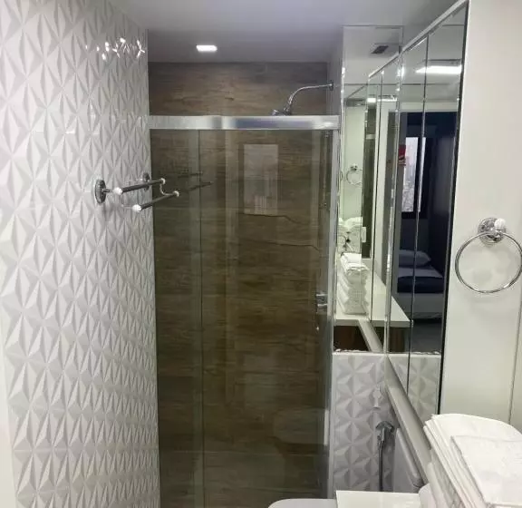 Esuites Congonhas 2207 Suites