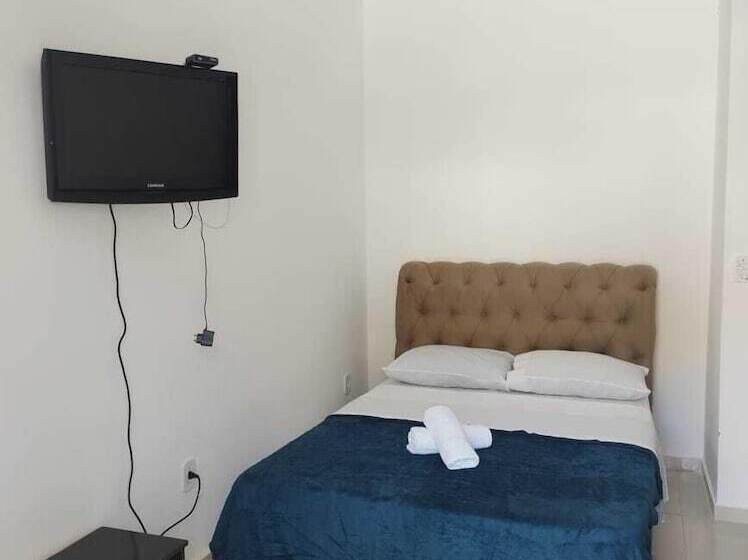 مسافرخانه Pousada Arraial Beach