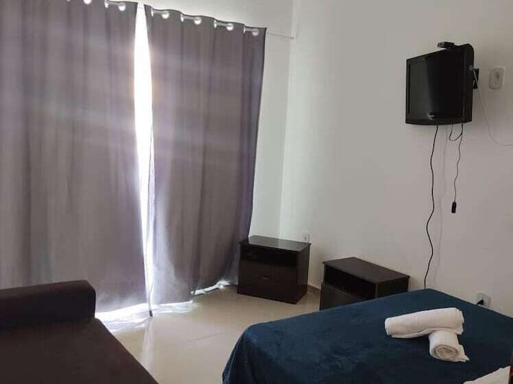 مسافرخانه Pousada Arraial Beach