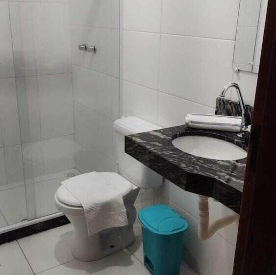 مسافرخانه Pousada Arraial Beach