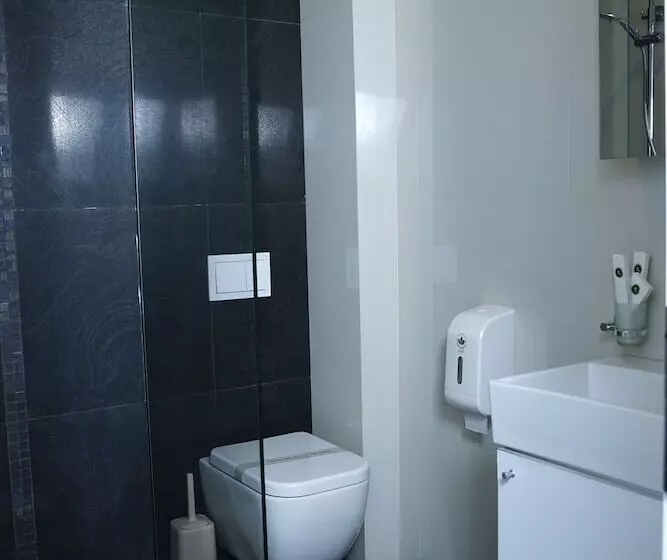 Hotelli Atrium Deluxe Resort