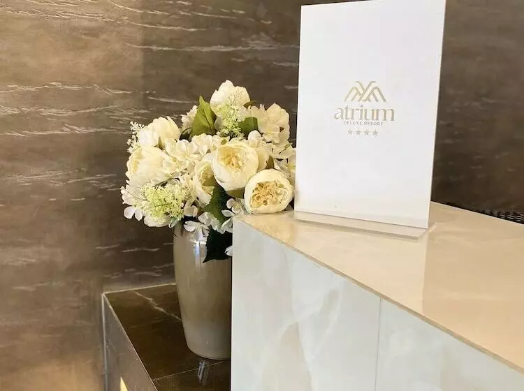 Hotelli Atrium Deluxe Resort