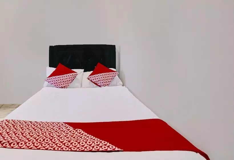 ホテル D'cost Homestay By Oyo