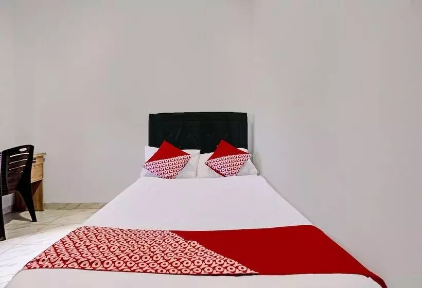 ホテル D'cost Homestay By Oyo