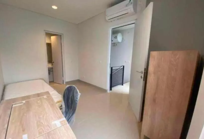 ホテル Express O 92155 Nia Residence 2