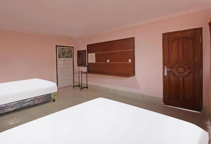 Отель Gemilang By Oyo