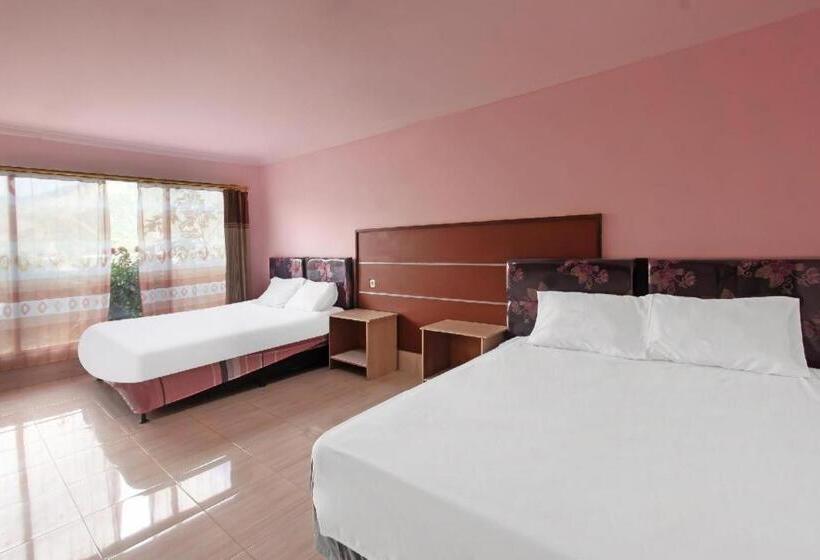 Отель Gemilang By Oyo