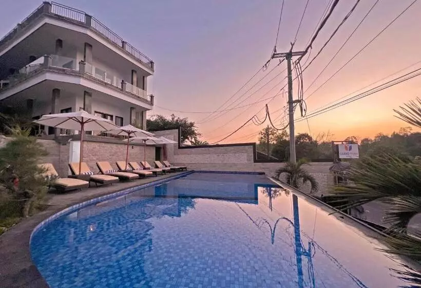 Grand Yuna Hotel Nusa Penida