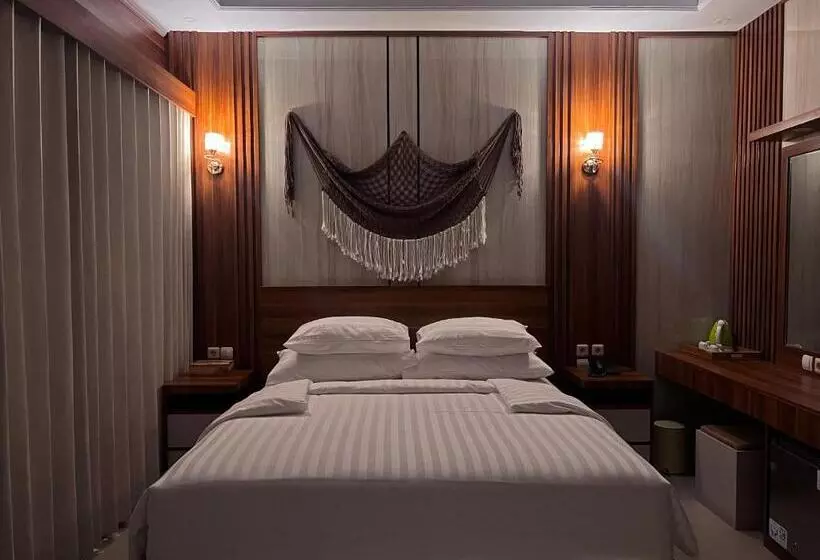 Grand Yuna Hotel Nusa Penida