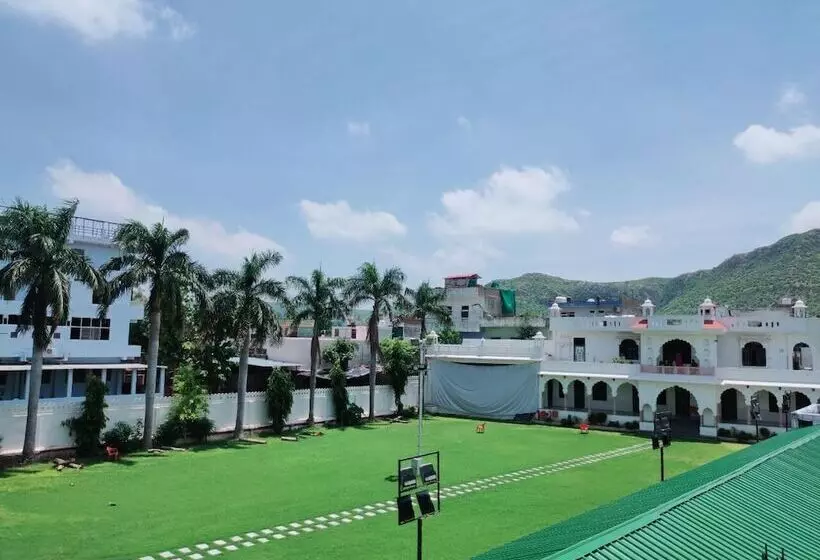 Hotelli Hilltop Residency