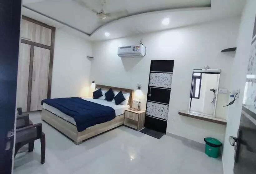 Hotelli Hilltop Residency