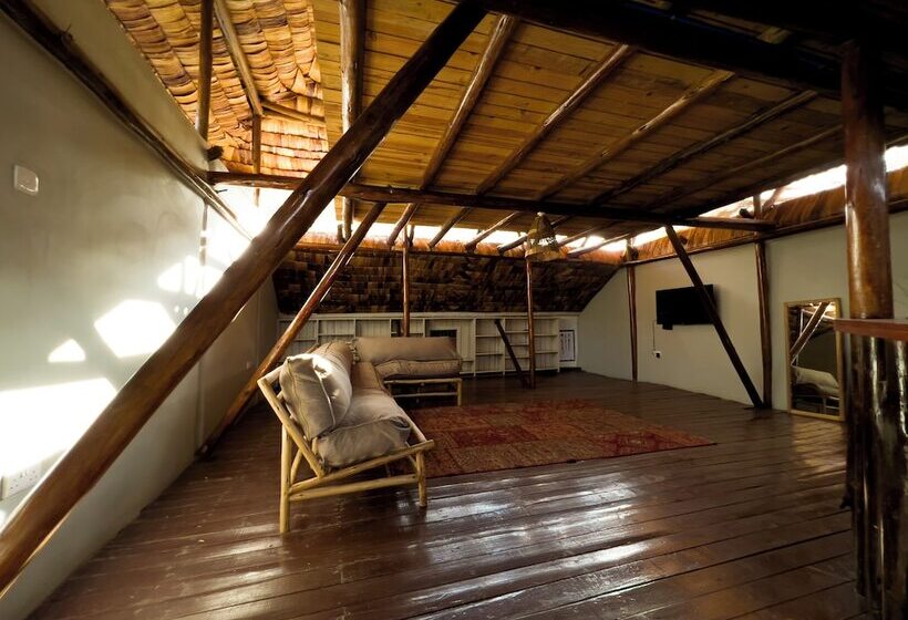 בית מלון כפרי Jungle Pearl Resort