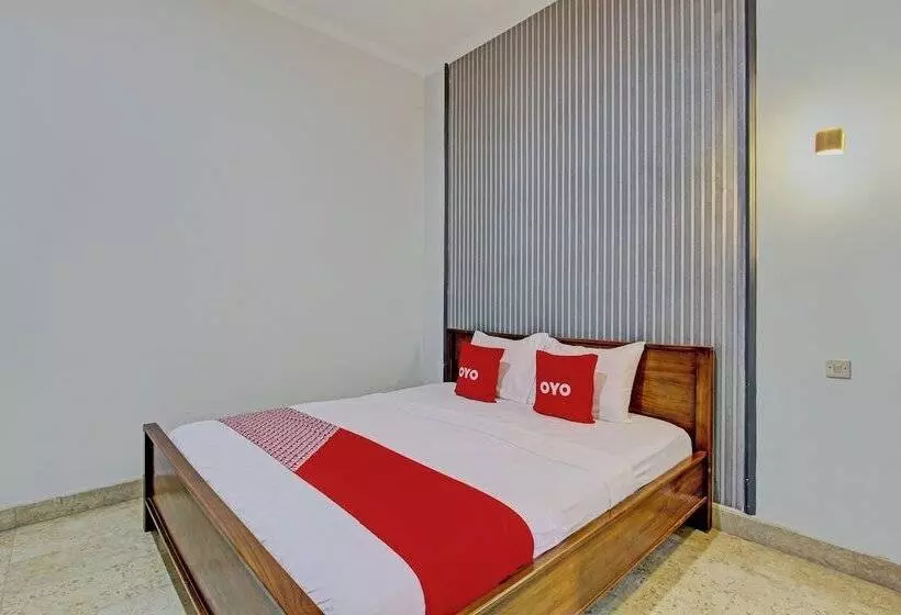 ホテル Lanaya Guesthouse By Oyo